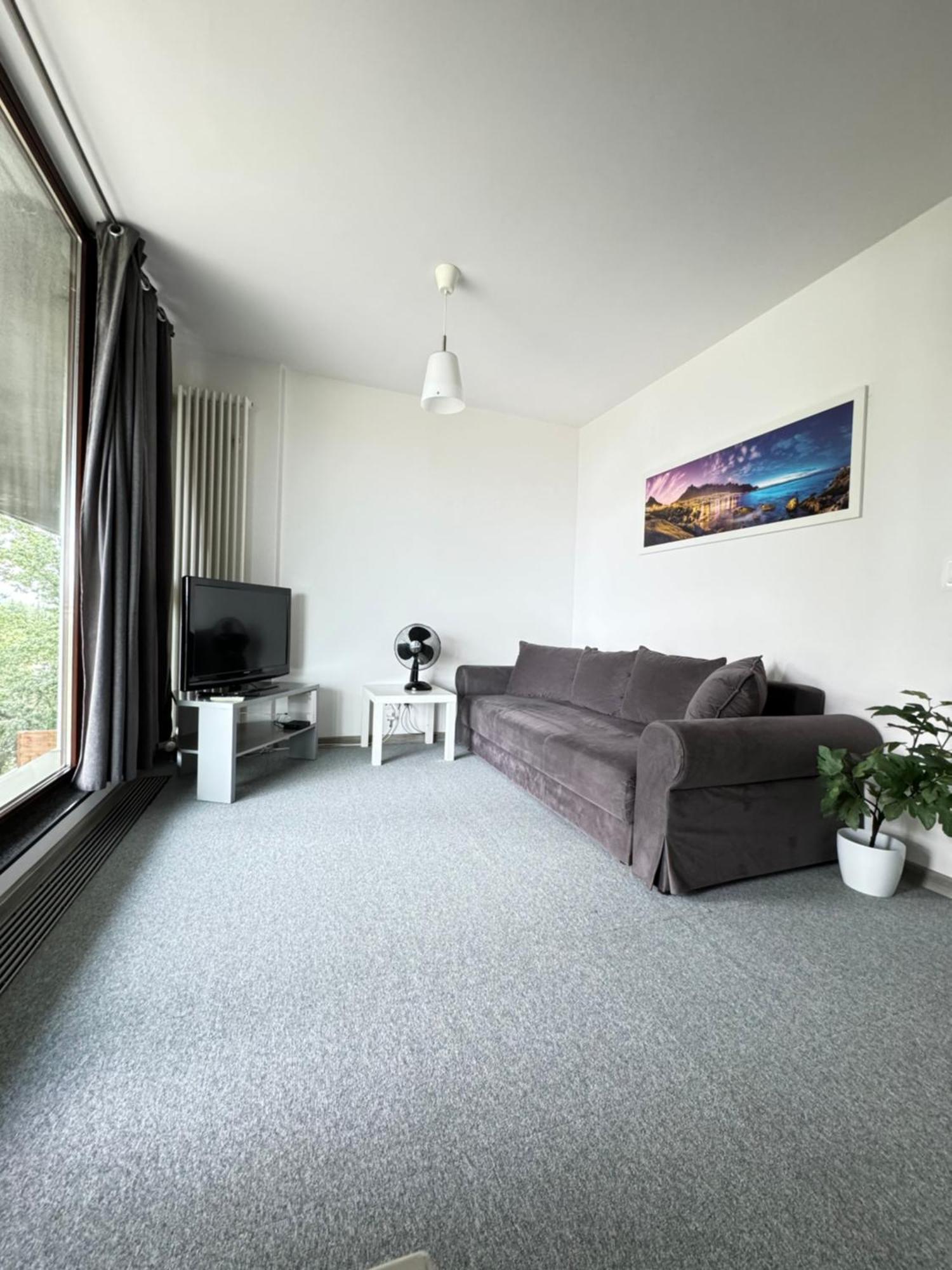 Two Rooms Apartment Triton Park Warschau Exterior foto