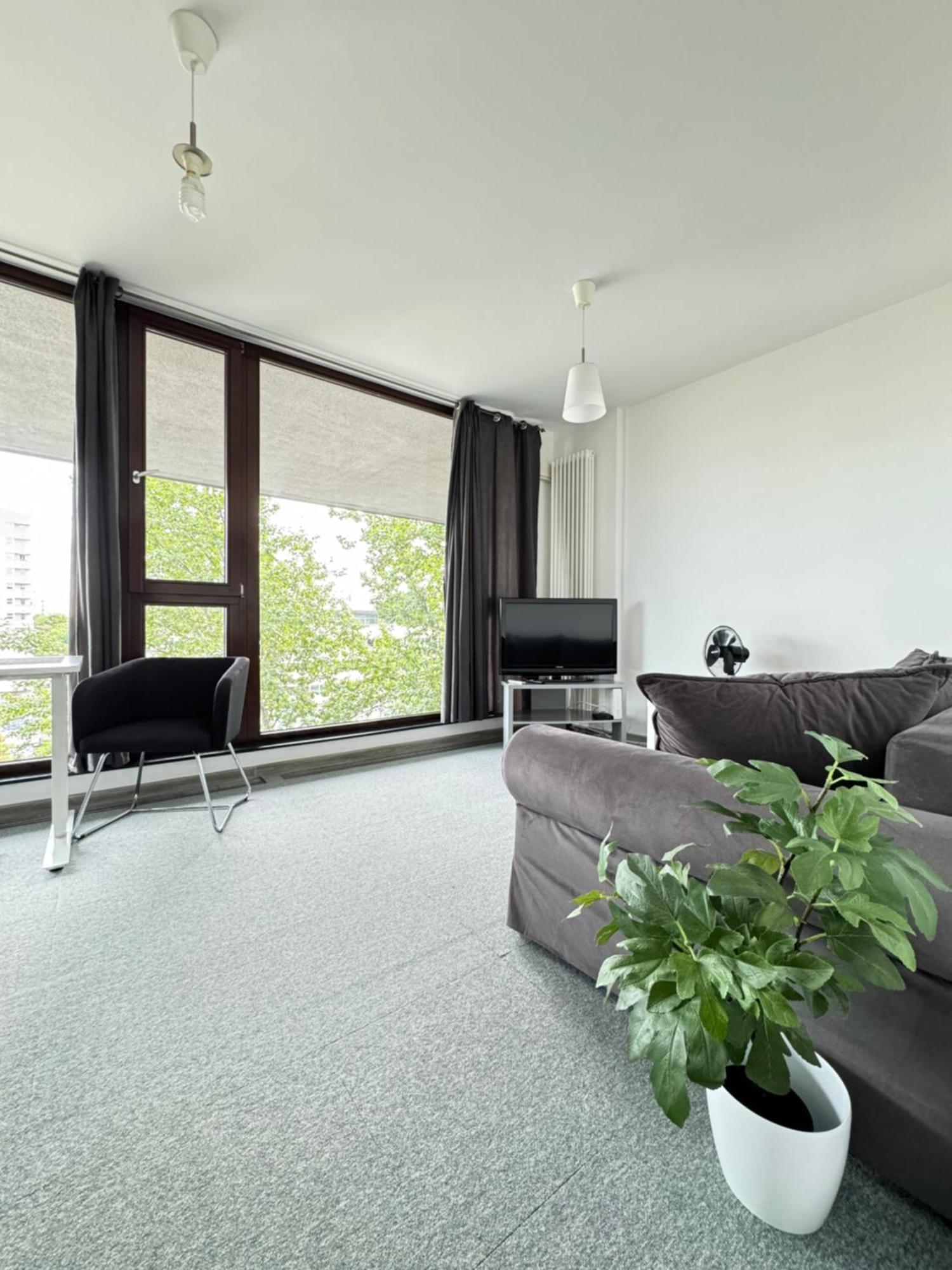 Two Rooms Apartment Triton Park Warschau Exterior foto