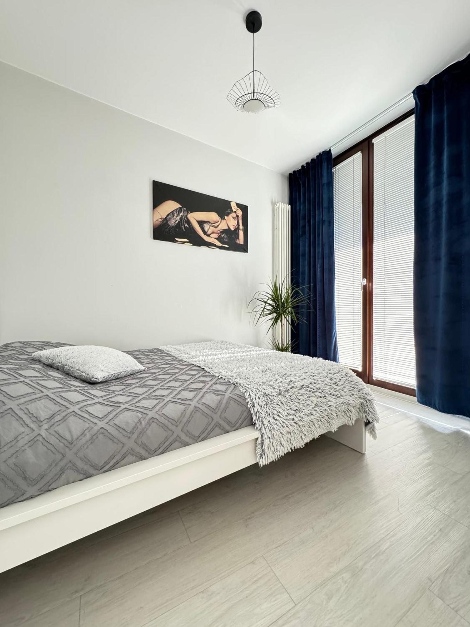 Two Rooms Apartment Triton Park Warschau Exterior foto